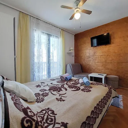 And Marica Apartment *