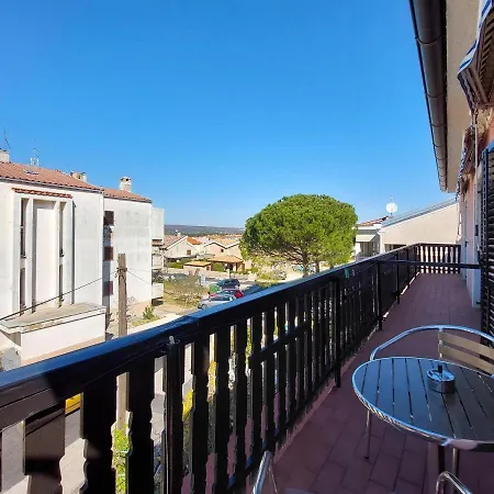 Apartment And Marica
